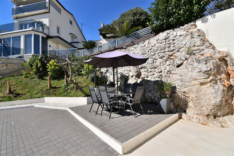 Apartments Lux with pool