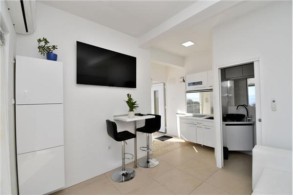 House K1, for 10 persons