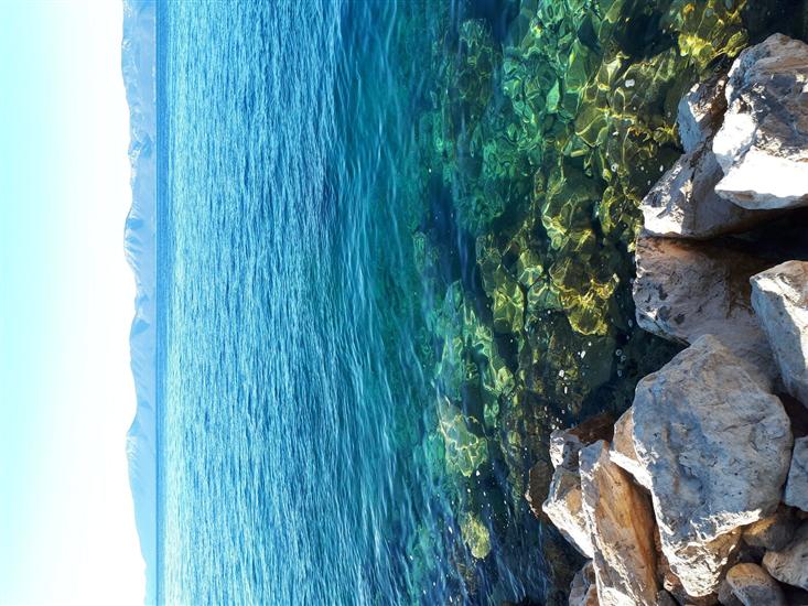 Room S3, for 3 persons