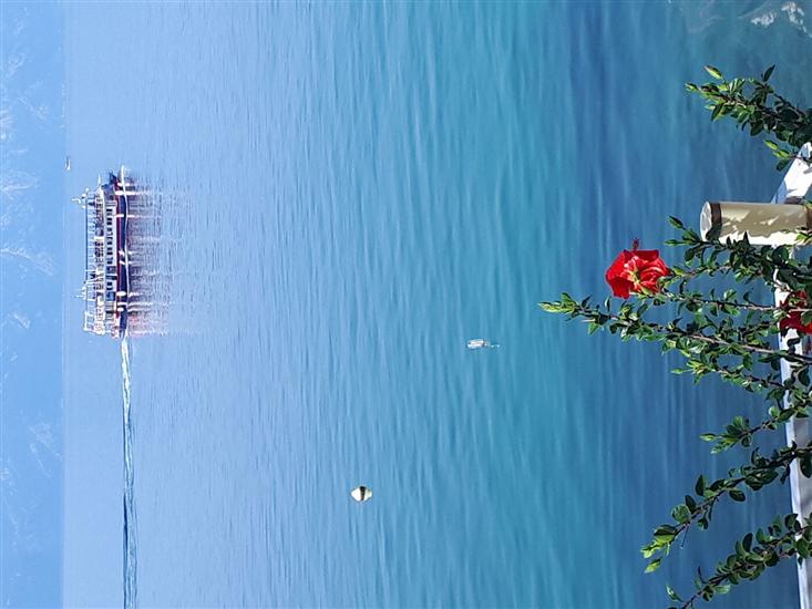 Room S6, for 2 persons