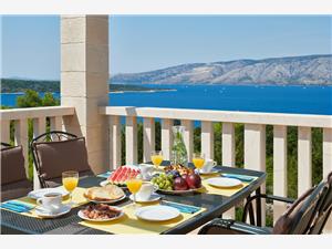 Stone house Middle Dalmatian islands,BookNellaFrom 1201 €