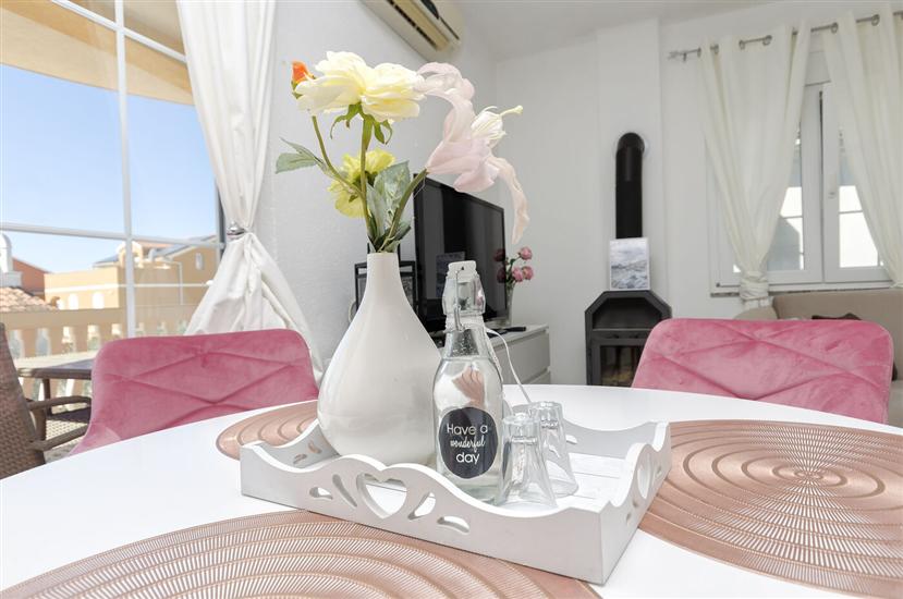 Apartment A2, for 4 persons