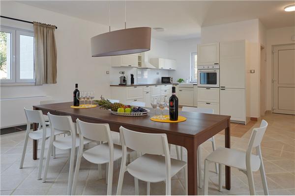 House K1, for 10 persons