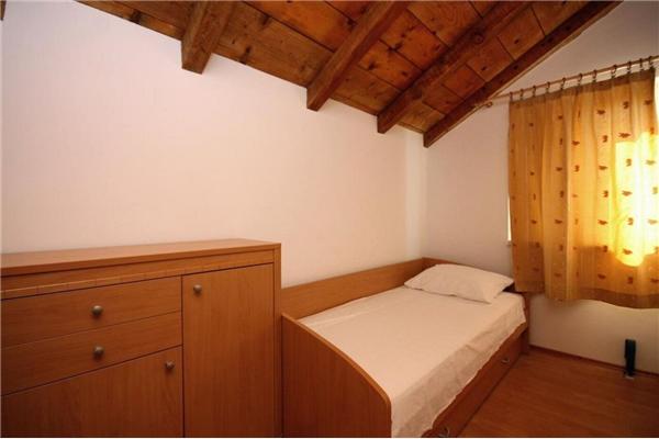 Apartment A4, for 4 persons