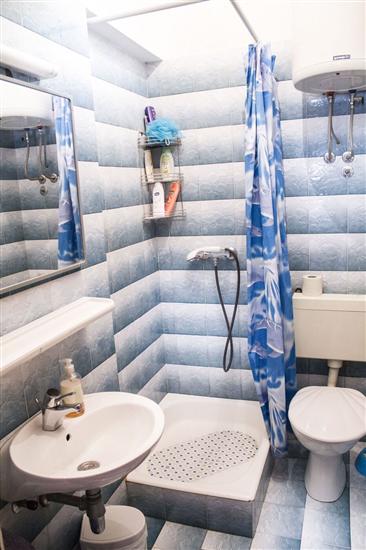 Apartment A1, for 8 persons