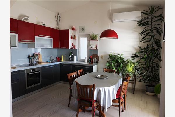 Apartment A1, for 8 persons