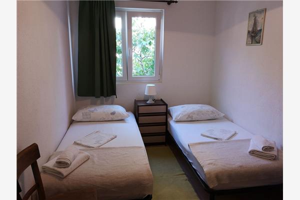 Apartment A1, for 8 persons