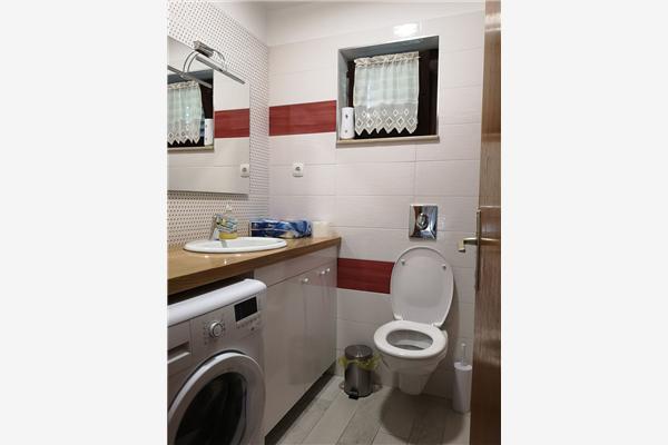 Apartment A1, for 8 persons