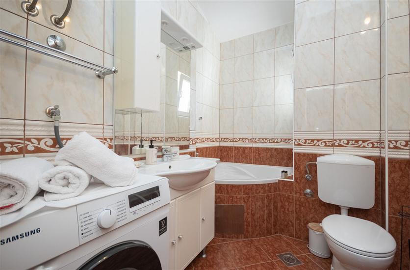 Apartment A1, for 4 persons