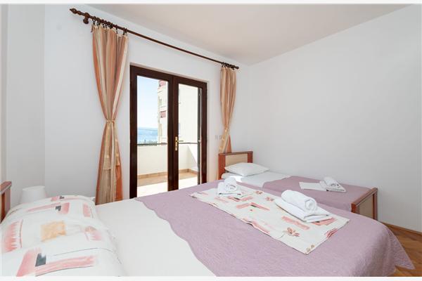 Apartment A2, for 8 persons