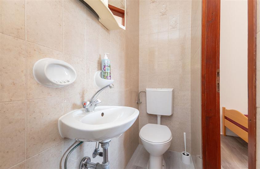 Apartment A2, for 8 persons