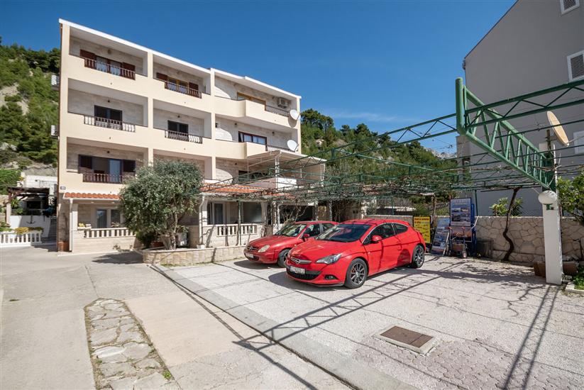 Apartment Karlo