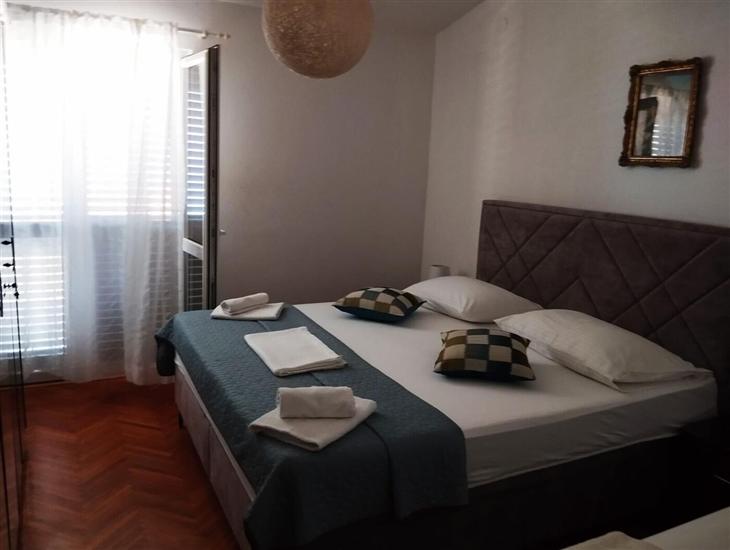 Apartment A1, for 8 persons