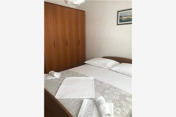 Apartment A1, for 8 persons