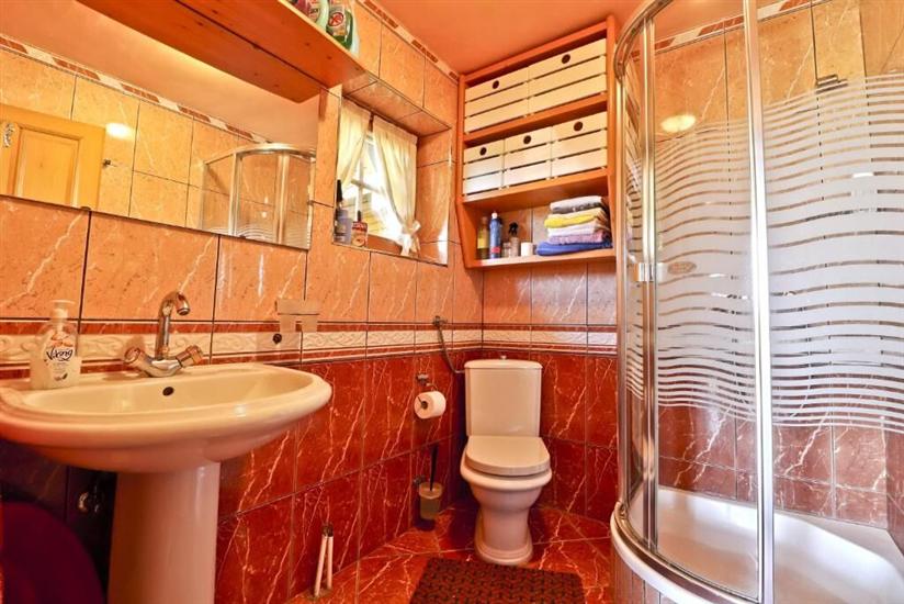 House K1, for 5 persons