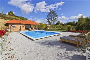 House - Gornja Voća