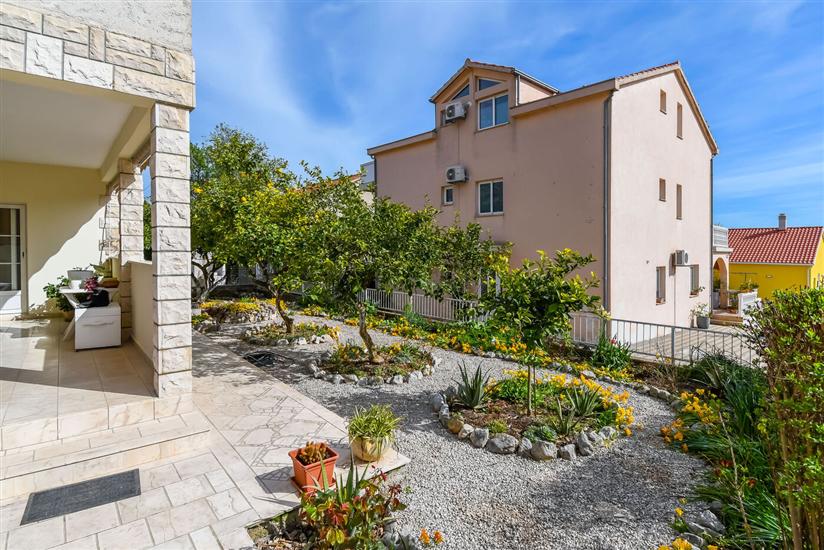 Apartment Slavica