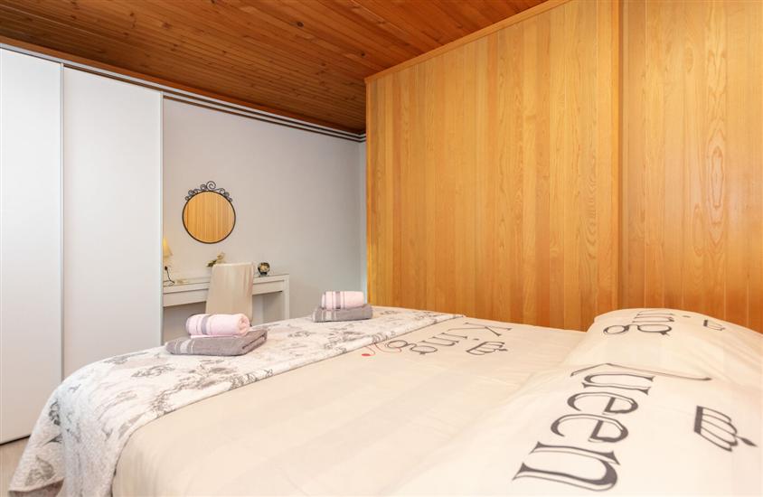 Apartment A1, for 9 persons