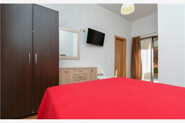 Apartment A2, for 3 persons
