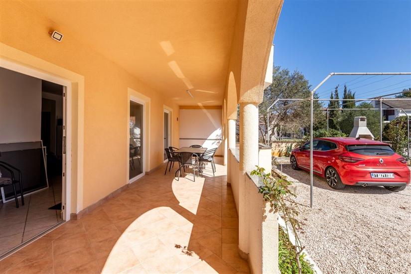 Apartment A1, for 7 persons