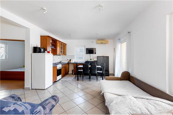 Apartment A1, for 7 persons