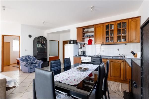 Apartment A1, for 7 persons