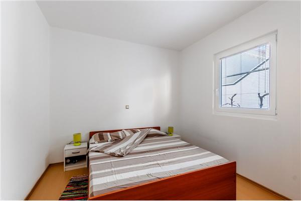 Apartment A1, for 7 persons