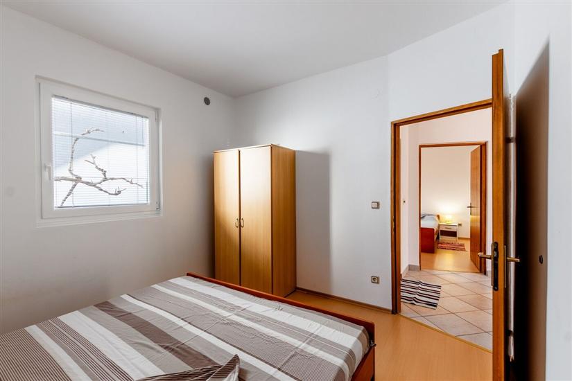 Apartment A1, for 7 persons