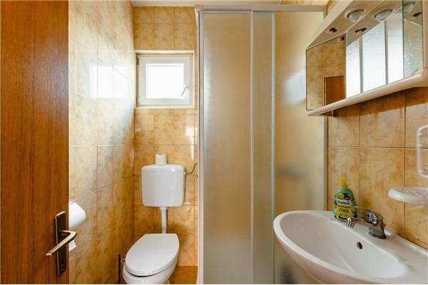 Apartment A1, for 7 persons