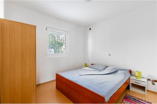 Apartment A1, for 7 persons