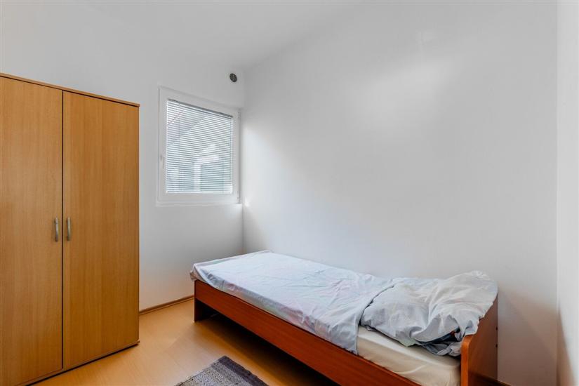 Apartment A1, for 7 persons