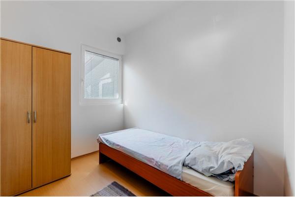 Apartment A1, for 7 persons