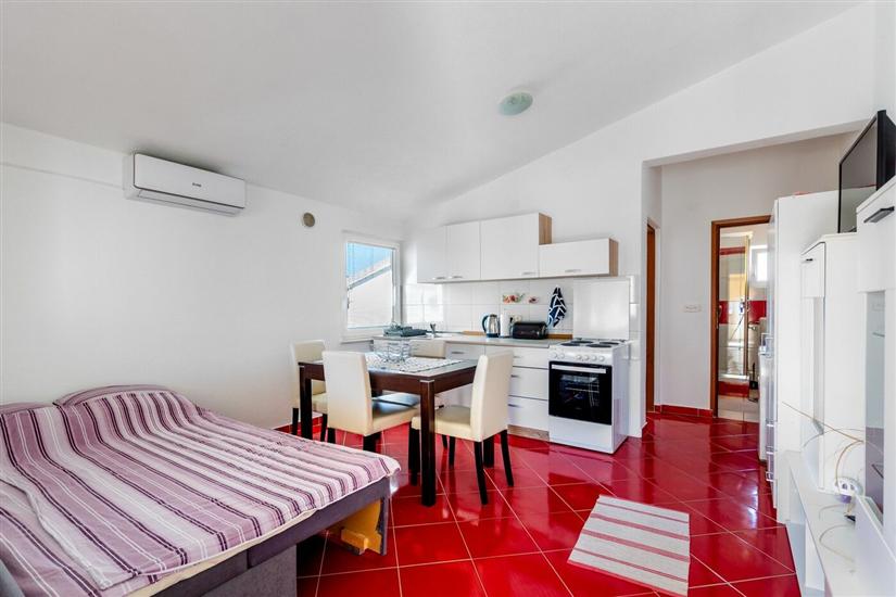 Apartment A2, for 4 persons