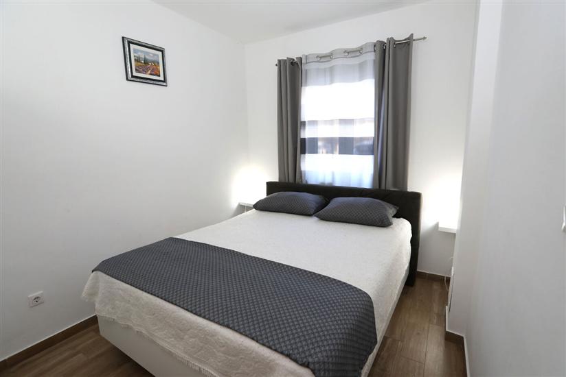 Apartment A2, for 3 persons