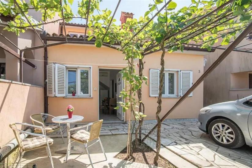 Apartment A2, for 3 persons