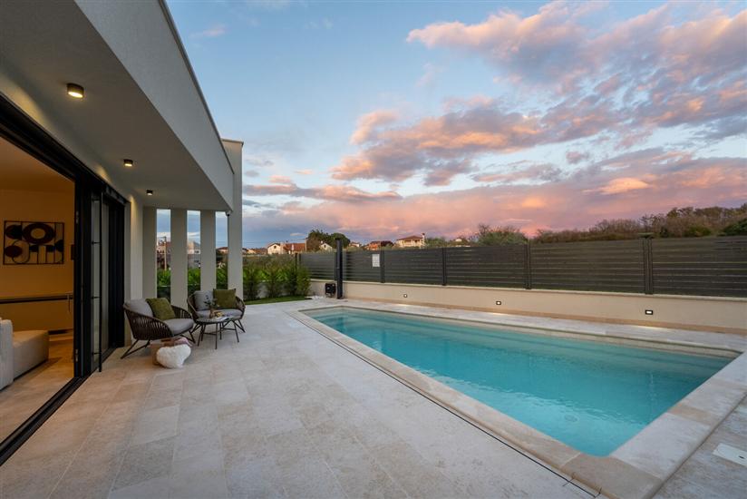 Villa Pelin Exclusive s bazenom i jacuzzijem