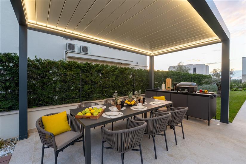 Villa Pelin Exclusive s bazenom i jacuzzijem