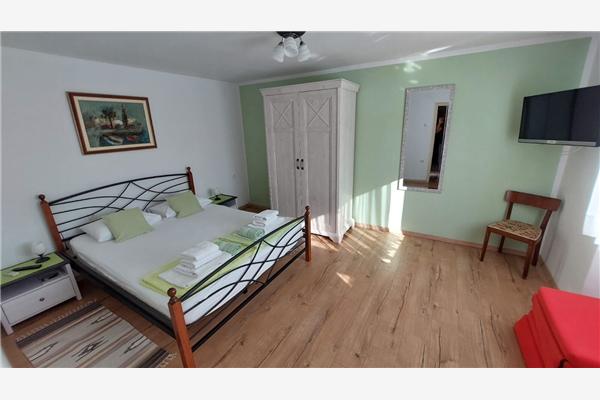 House A1, for 8 persons