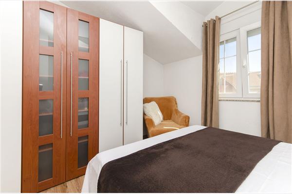 Apartment A4, for 5 persons