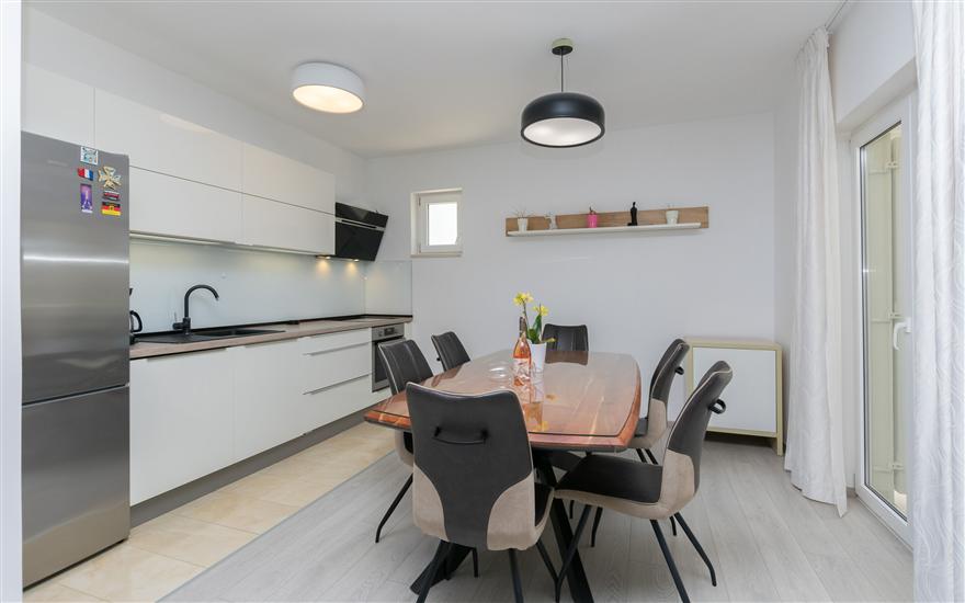 Apartment A1, for 6 persons