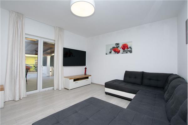Apartment A1, for 6 persons