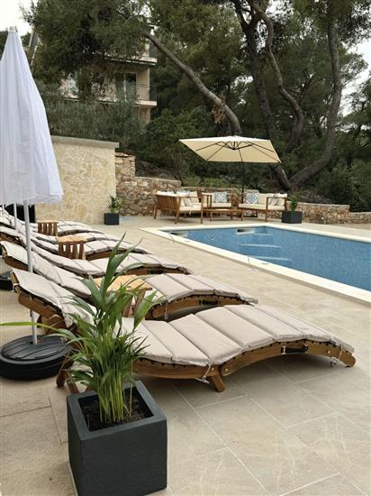 Apartments and Room Villa Makaj