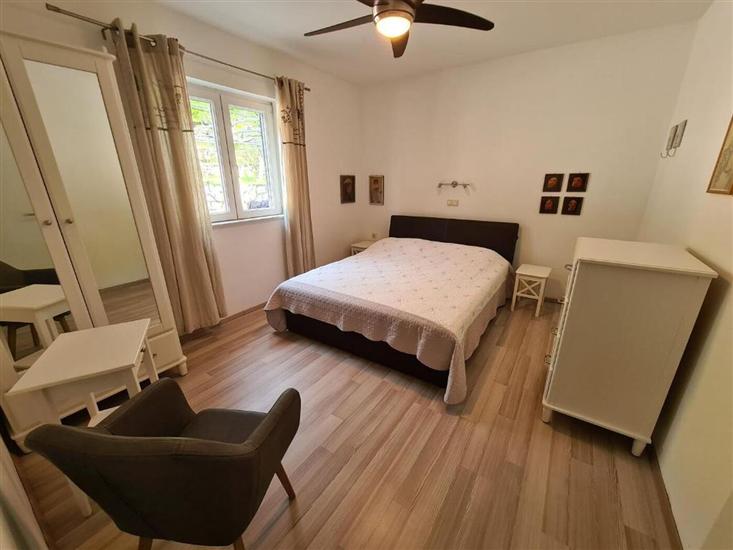 Apartment A1, for 2 persons