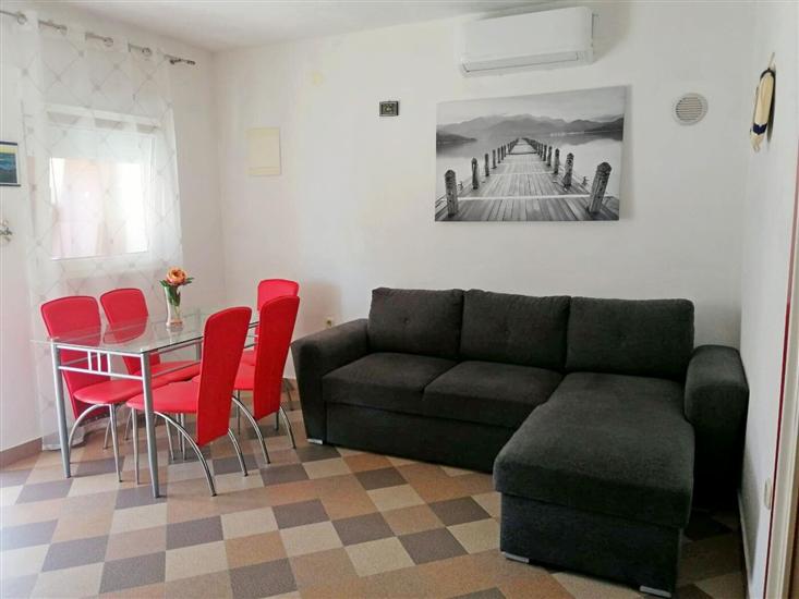 Apartment A1, for 4 persons