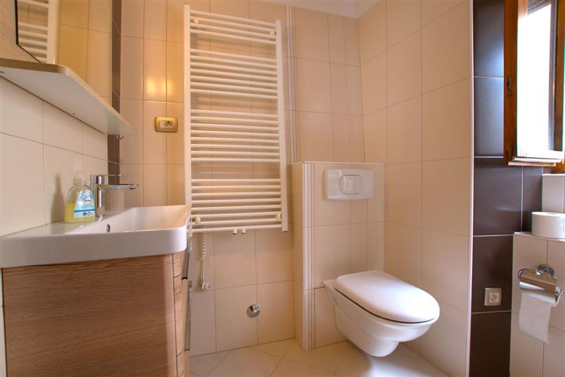 House K1, for 5 persons