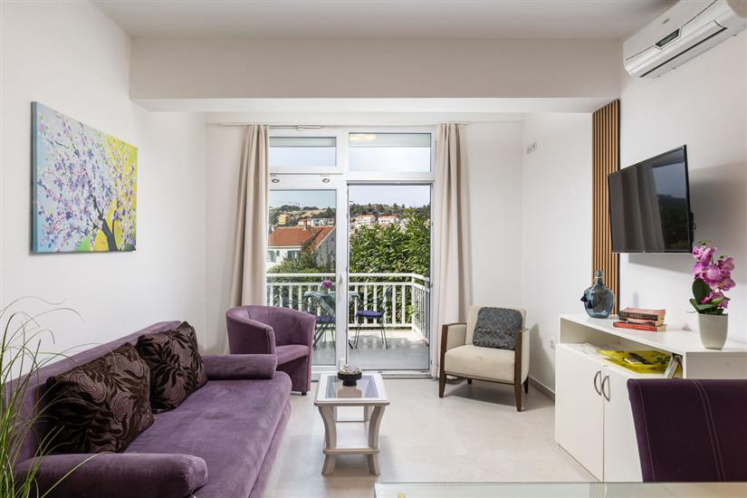 Apartment A1, for 6 persons