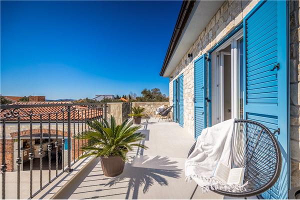 House K1, for 8 persons