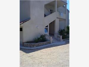 Apartments Madeji Banjol - island Rab, Size 60.00 m2