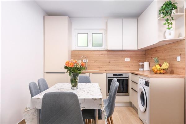 Apartment A2, for 5 persons