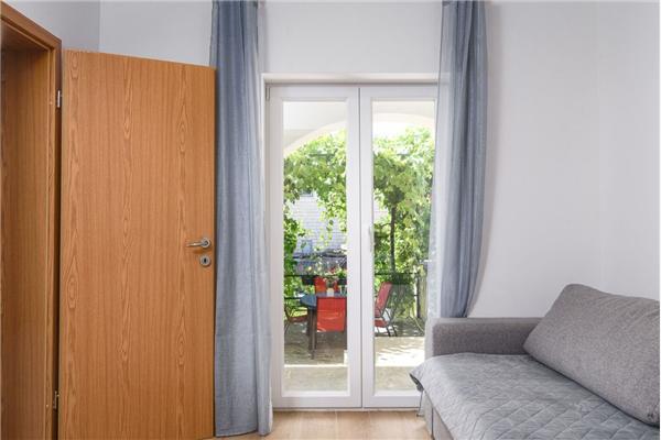 Apartment A2, for 5 persons